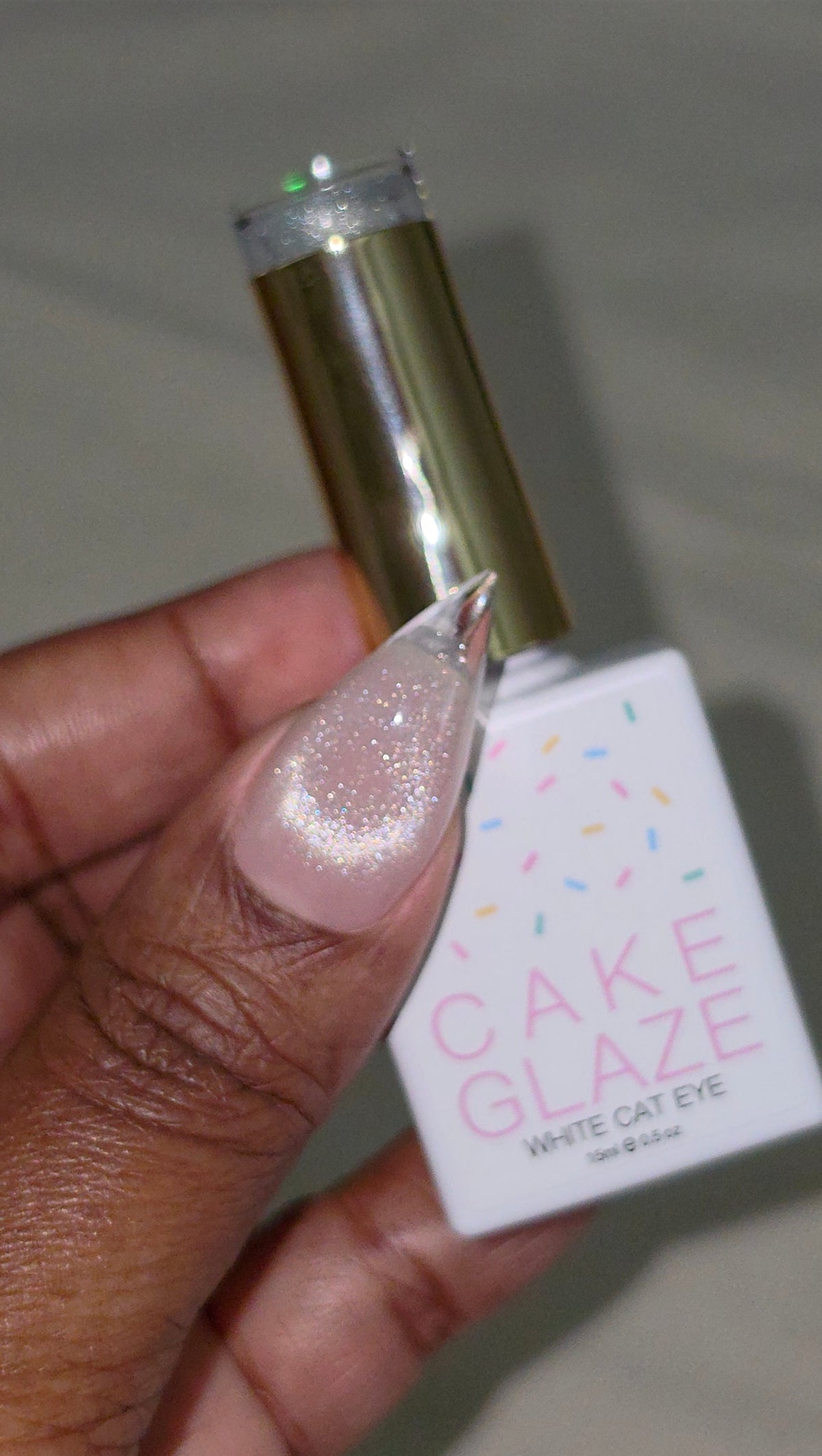 Cake Glaze White Cat Eye Gel
